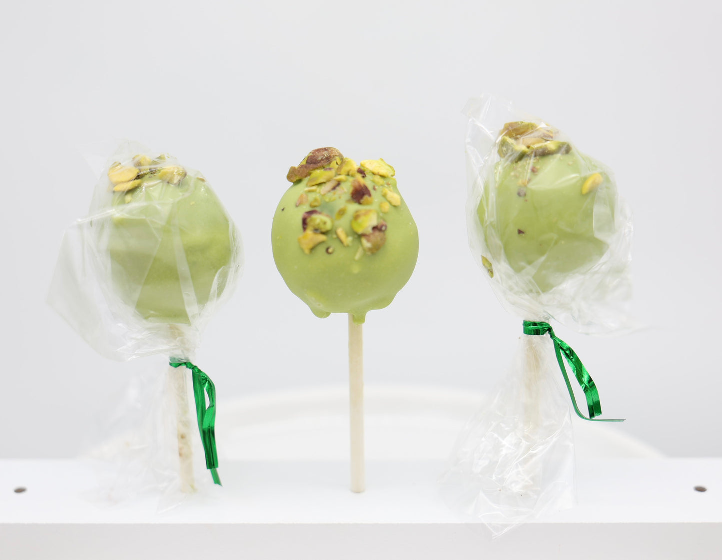 Pistachio Cakepops