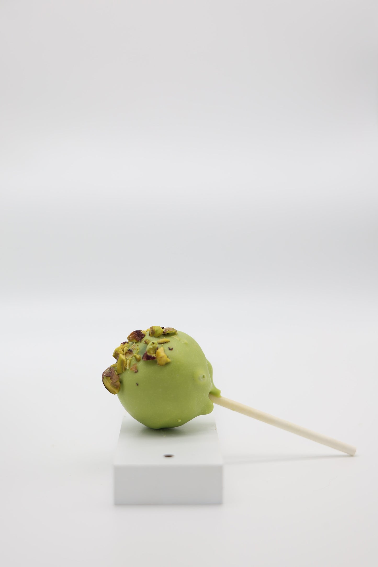 Pistachio Cakepops