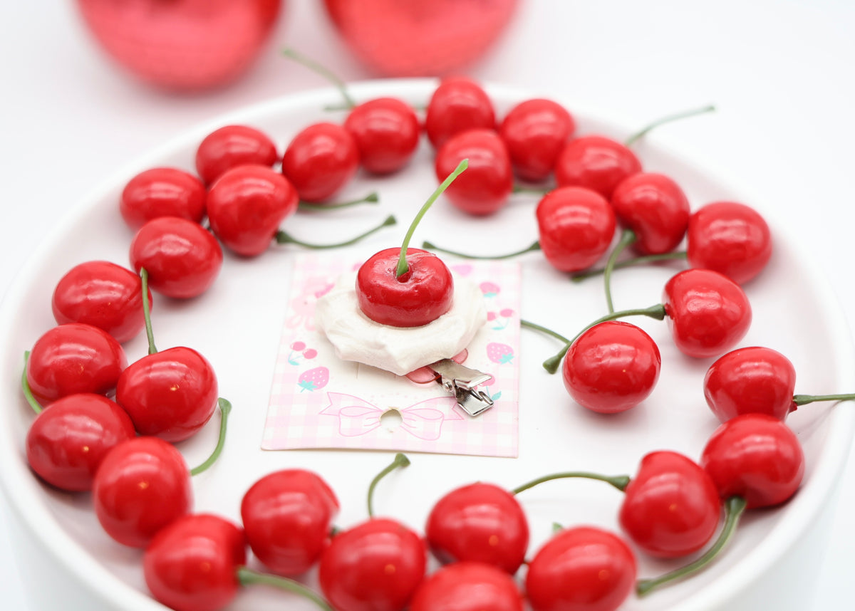 Cherry clip