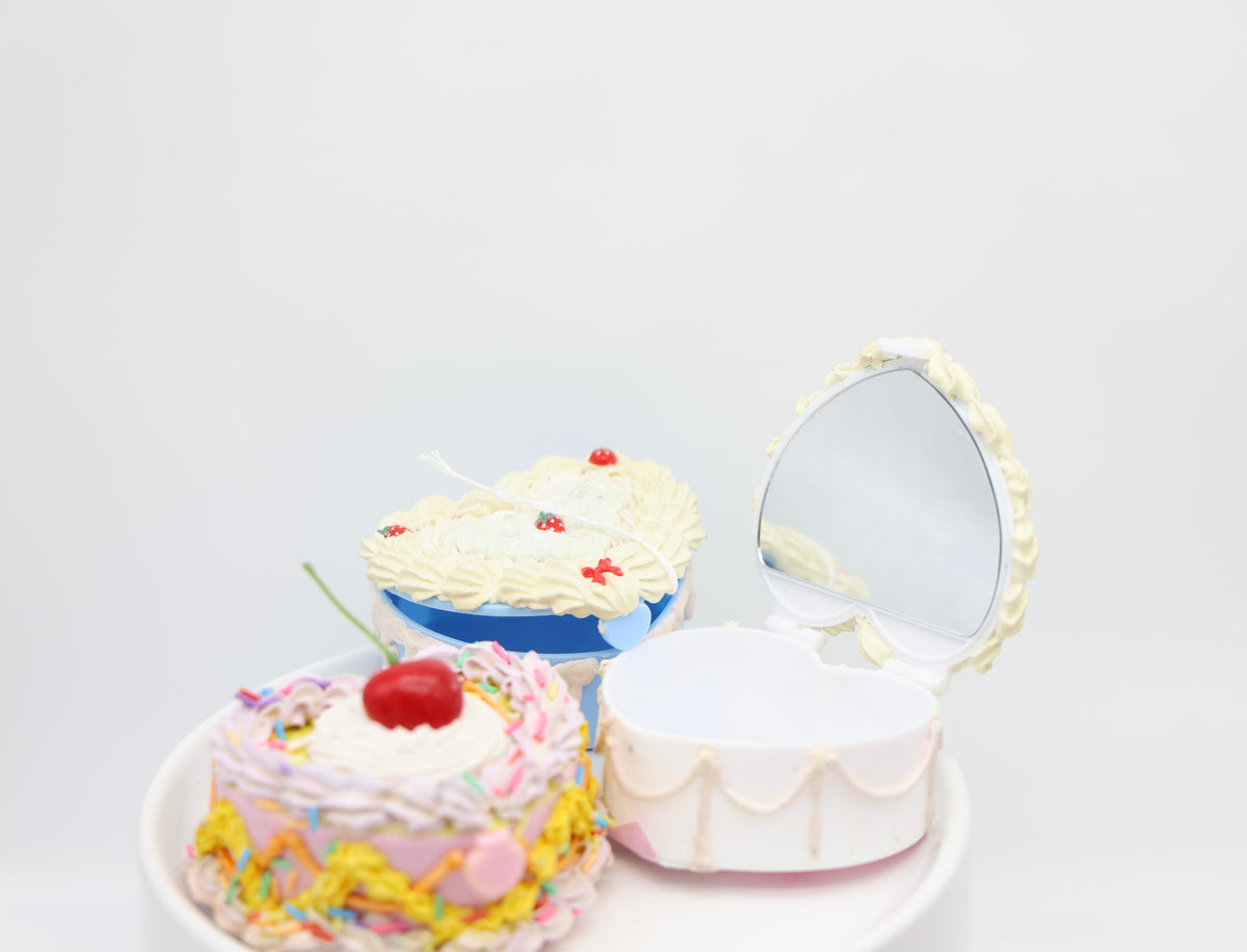 Vintage Cake Jewlery Box