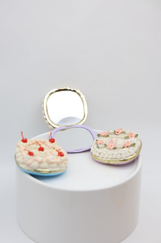 Compact Mirror