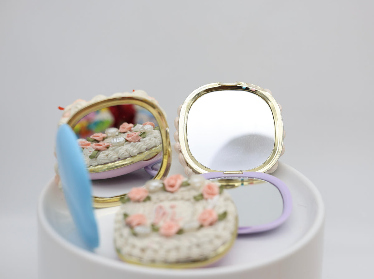 Compact Mirror